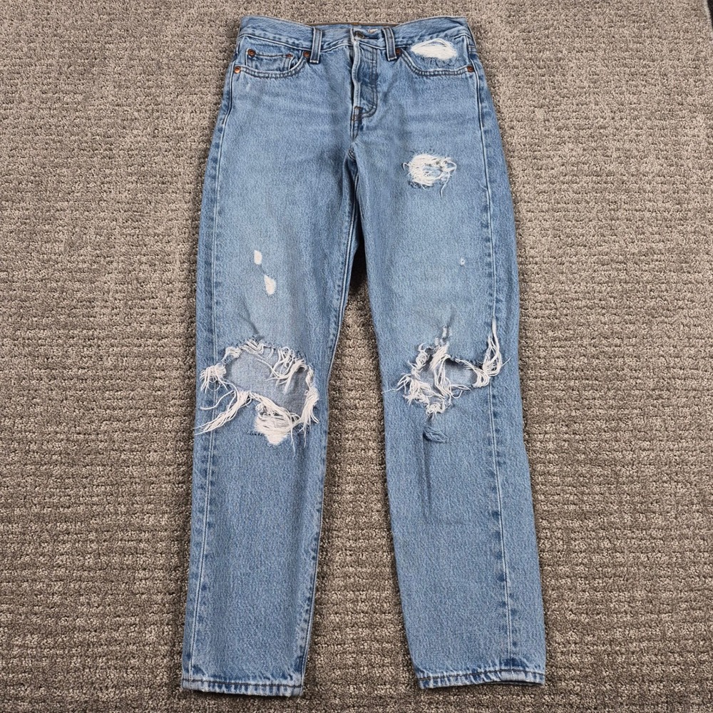 Levis Jeans Womens 26x27 Blue Wedgie Icon Fit Ankle Distressed Premium Big E
